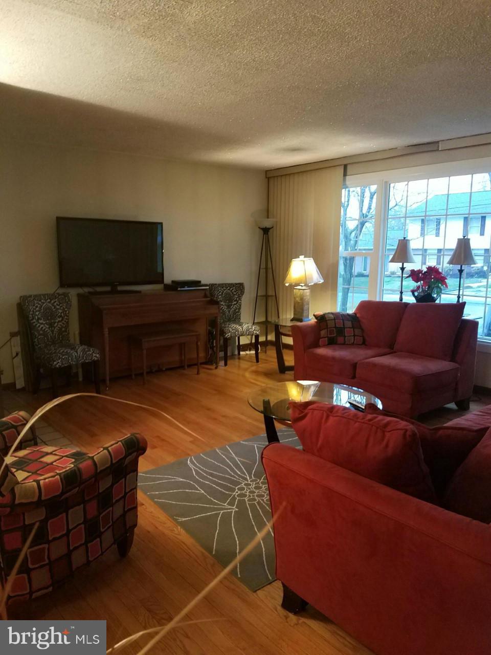 4 St Charles Road Baltimore, MD 21225 - Photo 12 of 22 Interior (General)