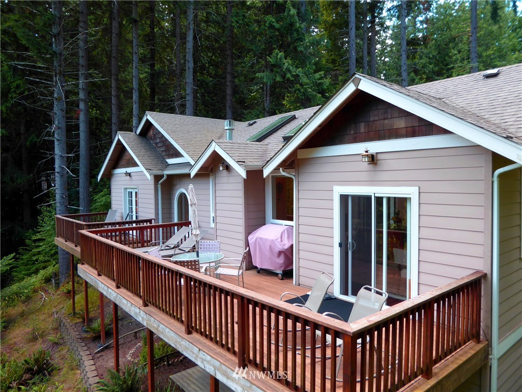 8 Ridge Crest Way Bellingham, WA 98229 - Photo 3 of 25 Gallery Image 3
