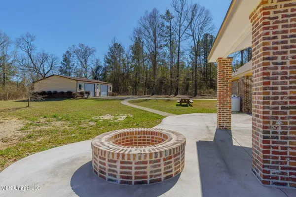 $495,000 | 48 Harrell Road, Hattiesburg, MS 39401