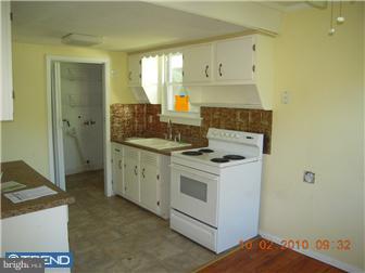 18 Cassandra Road Newark, DE 19702 - Photo 3 of 8 Gallery Image 3