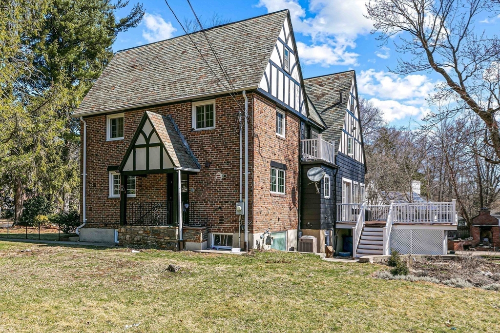 5 Old Brook Drive Worcester, MA 01609 - Photo 7 of 42 a view of a house with a yard