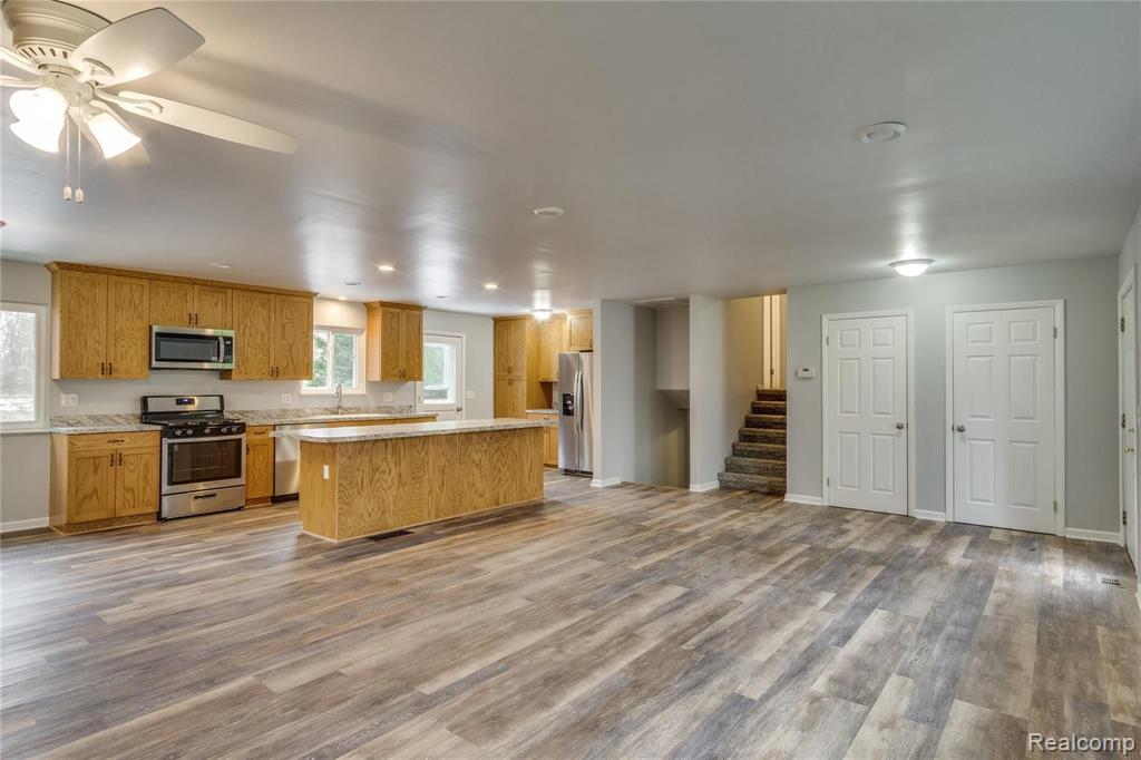 13099 Holtforth Road Fenton, MI 48430 - Photo 4 of 20