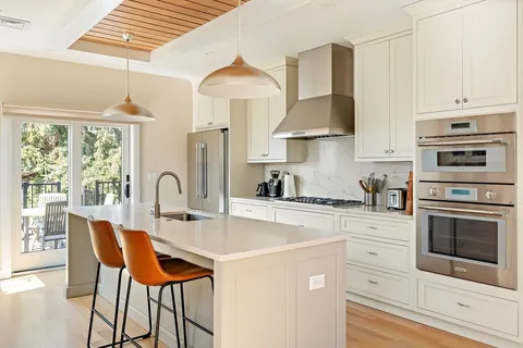 $1,850,000 | 12 Putnam Street, Unit 2, Somerville, MA 02143