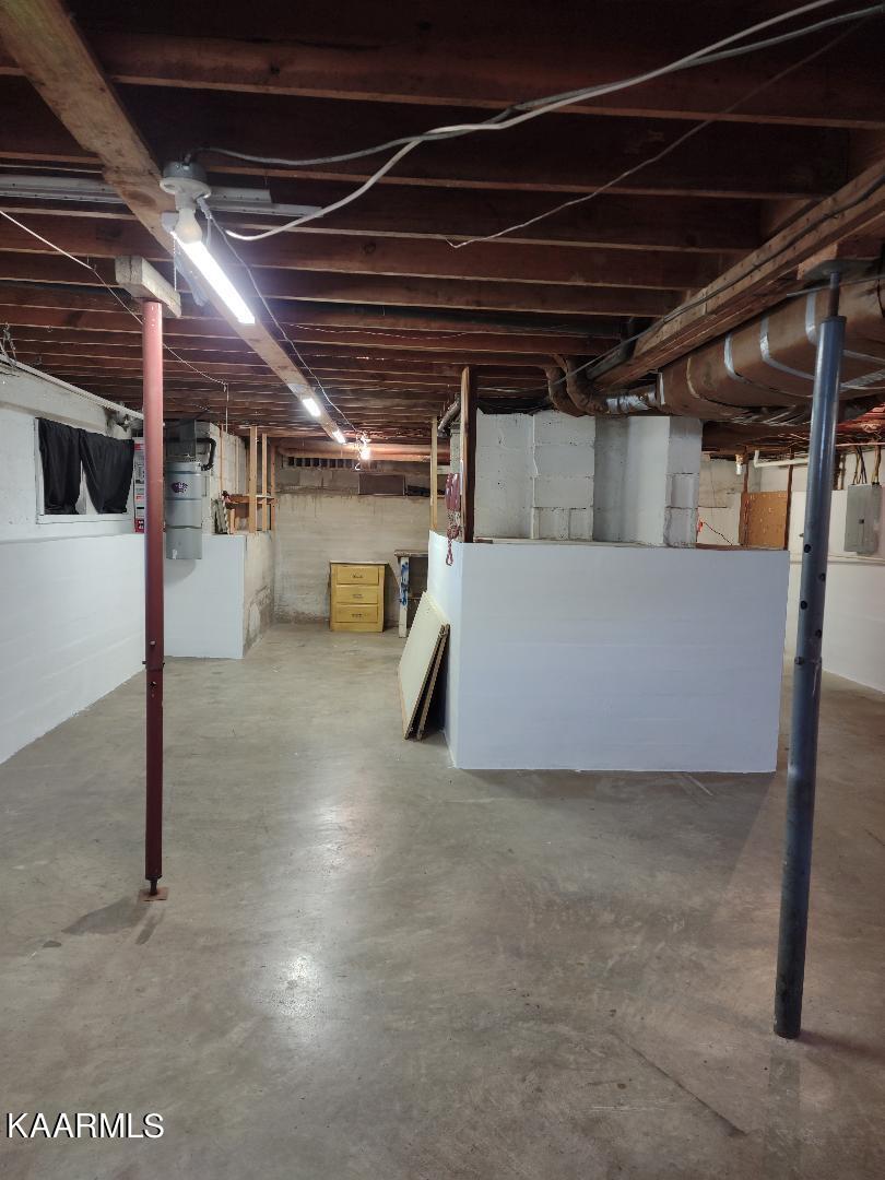 135 Utah Avenue Oak Ridge, TN 37830 - Photo 19 of 26 Basement