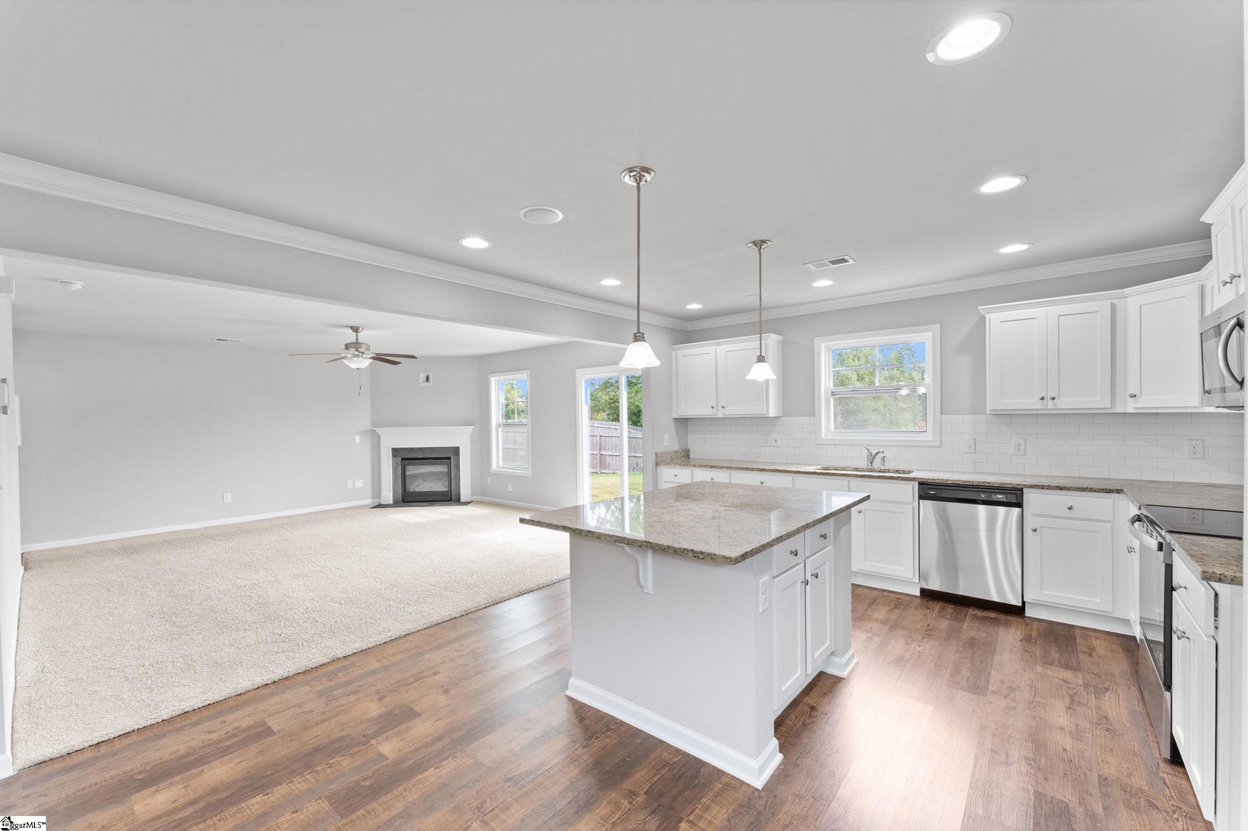 110 Thermal Court Fountain Inn, SC 29644 - Photo 9 of 46