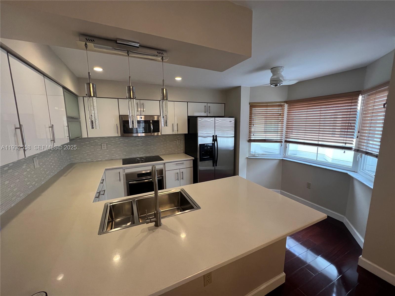 261 Navarre Avenue, Unit A4 Coral Gables, FL 33134 - Photo 5 of 14