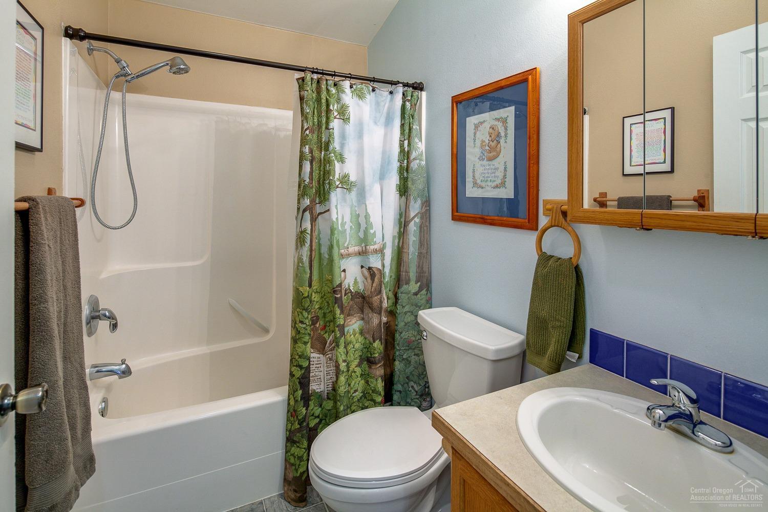 2467 Southwest 33rd Street Redmond, OR 97756 - Photo 16 of 24 Additional Photo