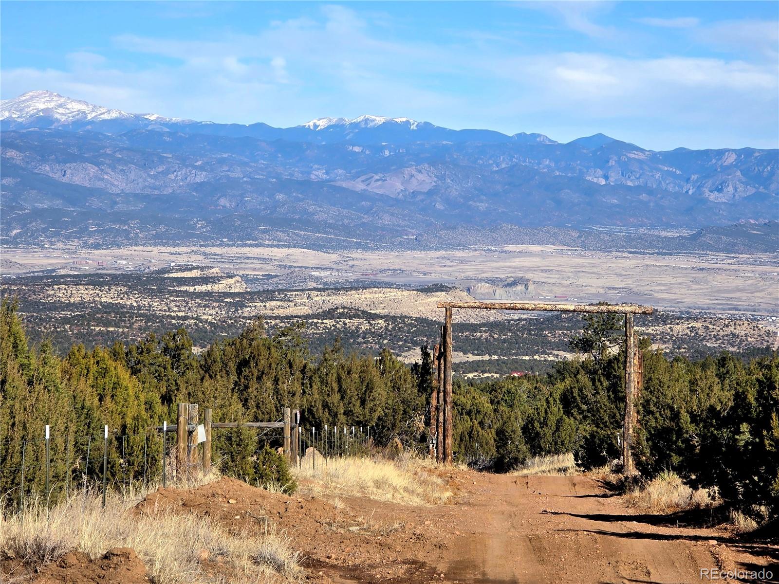 6179 84 County Road Florence, CO 81226 - Photo 7 of 14 a view of a city