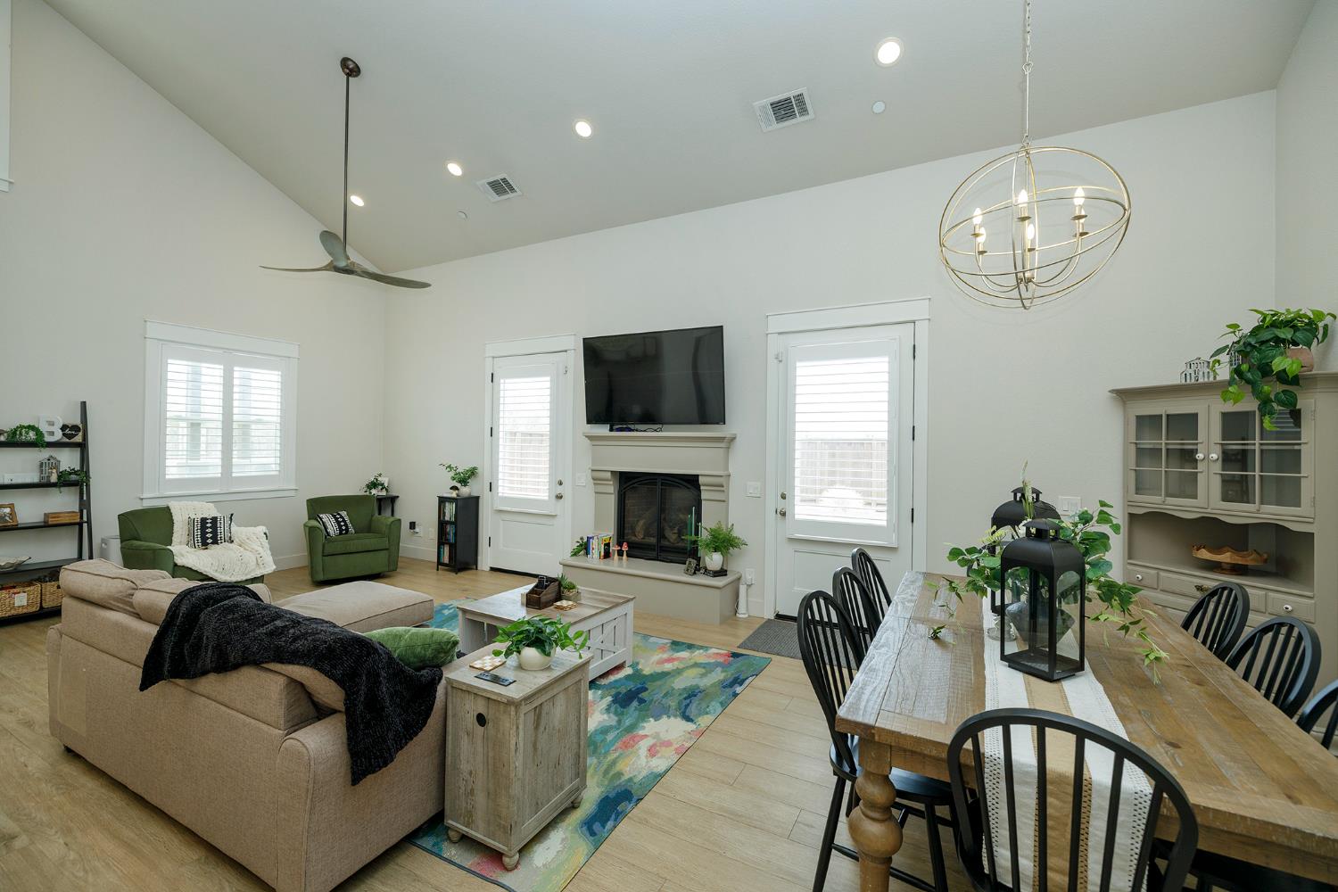 500 South Vincent Road Turlock, CA 95380 - Photo 8 of 48 Gallery Image 8