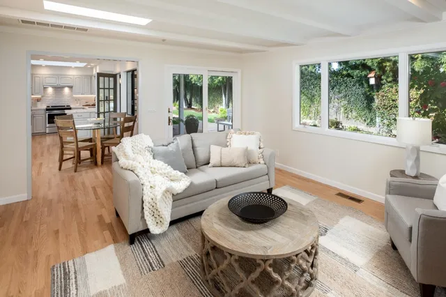 $4,798,000 | 260 Trianon Way, Los Altos, CA 94022