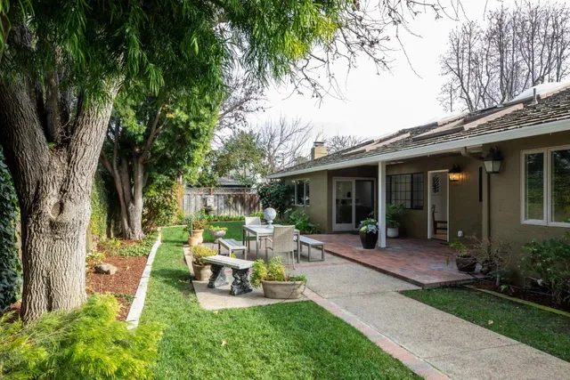 $4,798,000 | 260 Trianon Way, Los Altos, CA 94022
