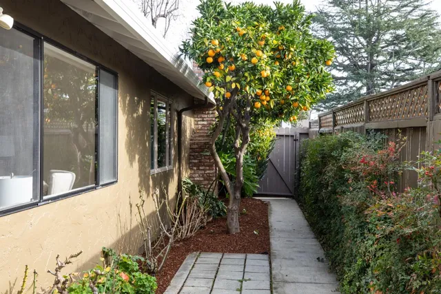 $4,798,000 | 260 Trianon Way, Los Altos, CA 94022