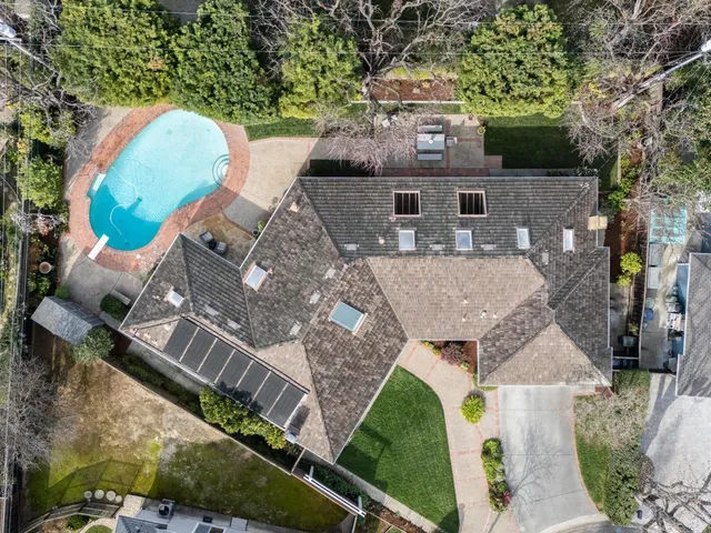 $4,798,000 | 260 Trianon Way, Los Altos, CA 94022