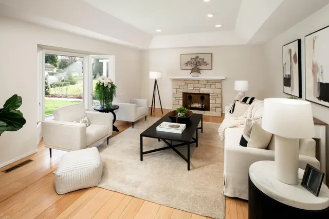 $4,798,000 | 260 Trianon Way, Los Altos, CA 94022