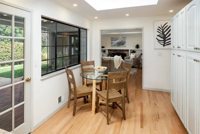 $4,798,000 | 260 Trianon Way, Los Altos, CA 94022