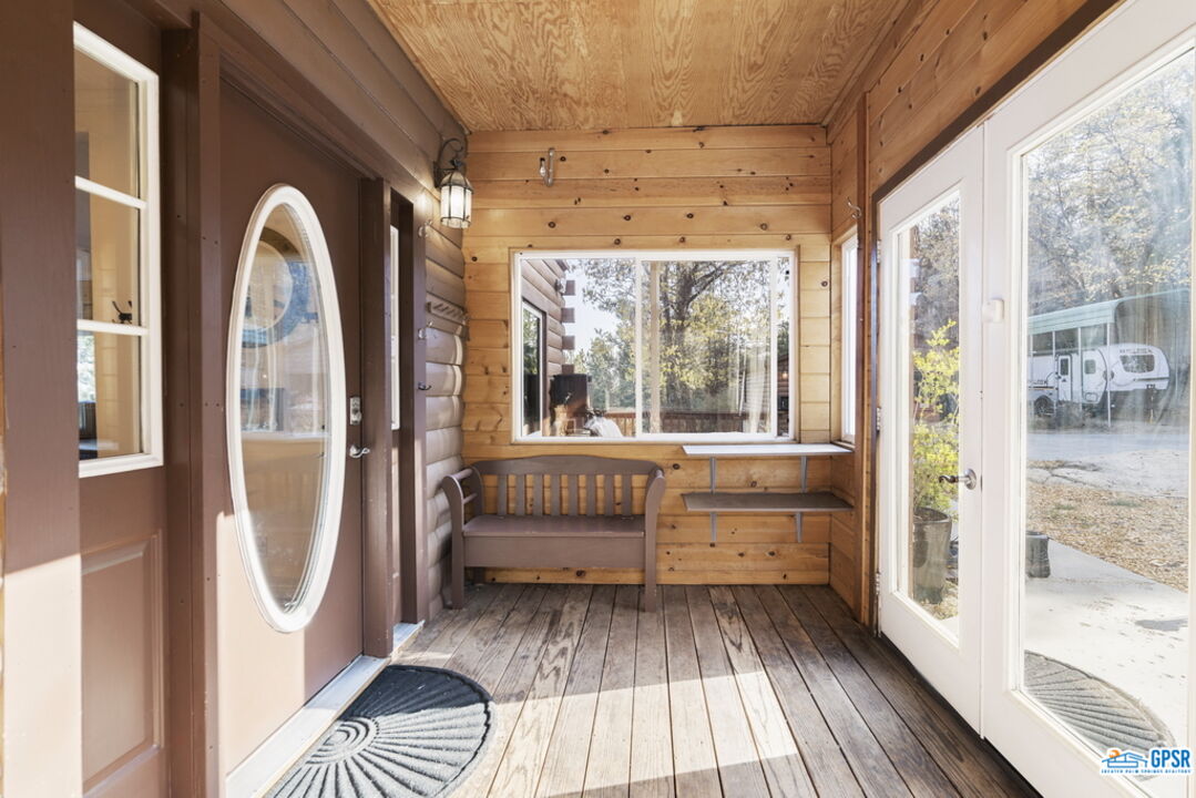 53305 Big Rock Drive Idyllwild, CA 92549 - Photo 19 of 67 a view of entry way with wooden floor
