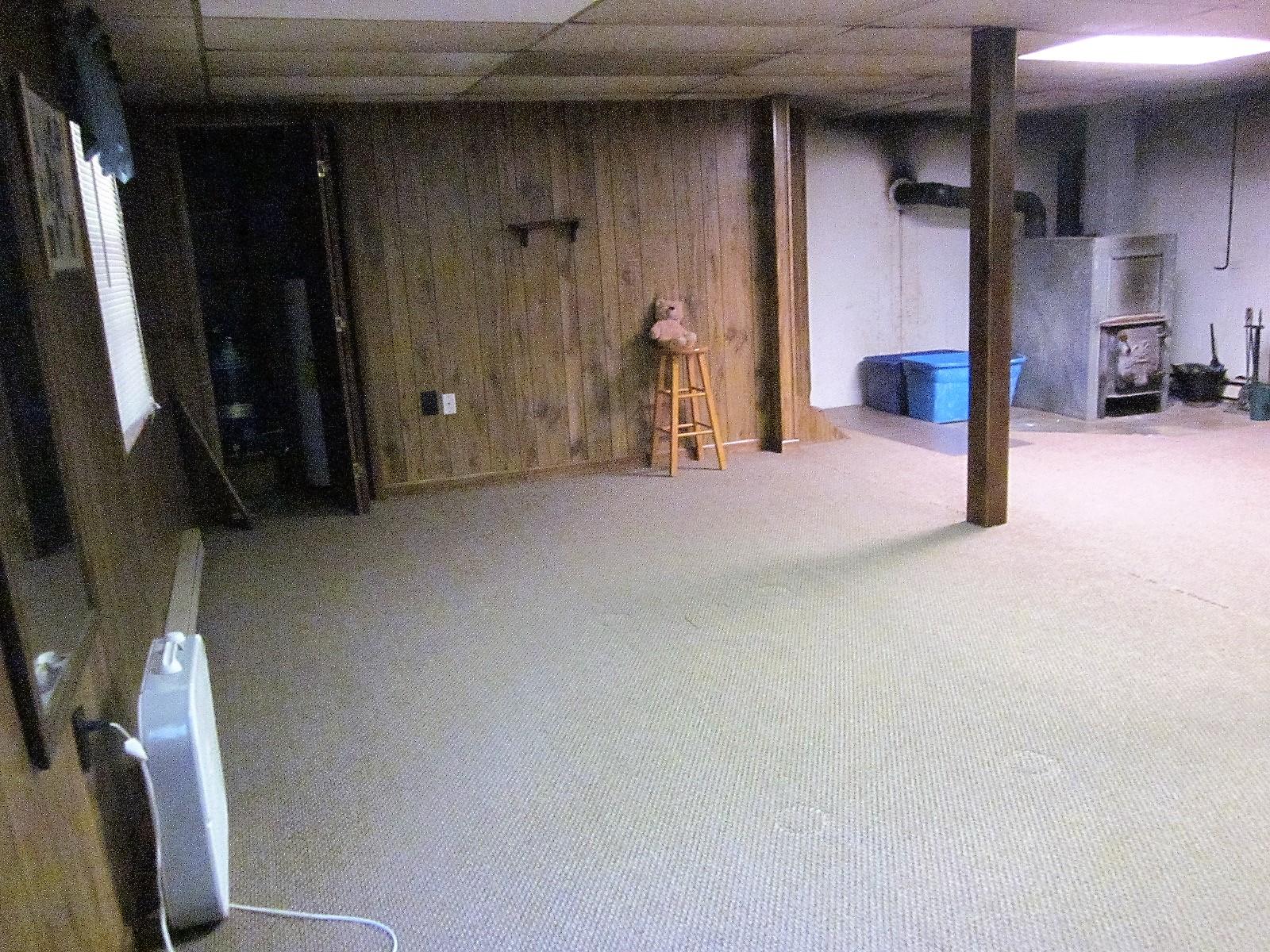 4285 Old Forge Road Rocky Mount, VA 24151 - Photo 30 of 40 Large Lower Den