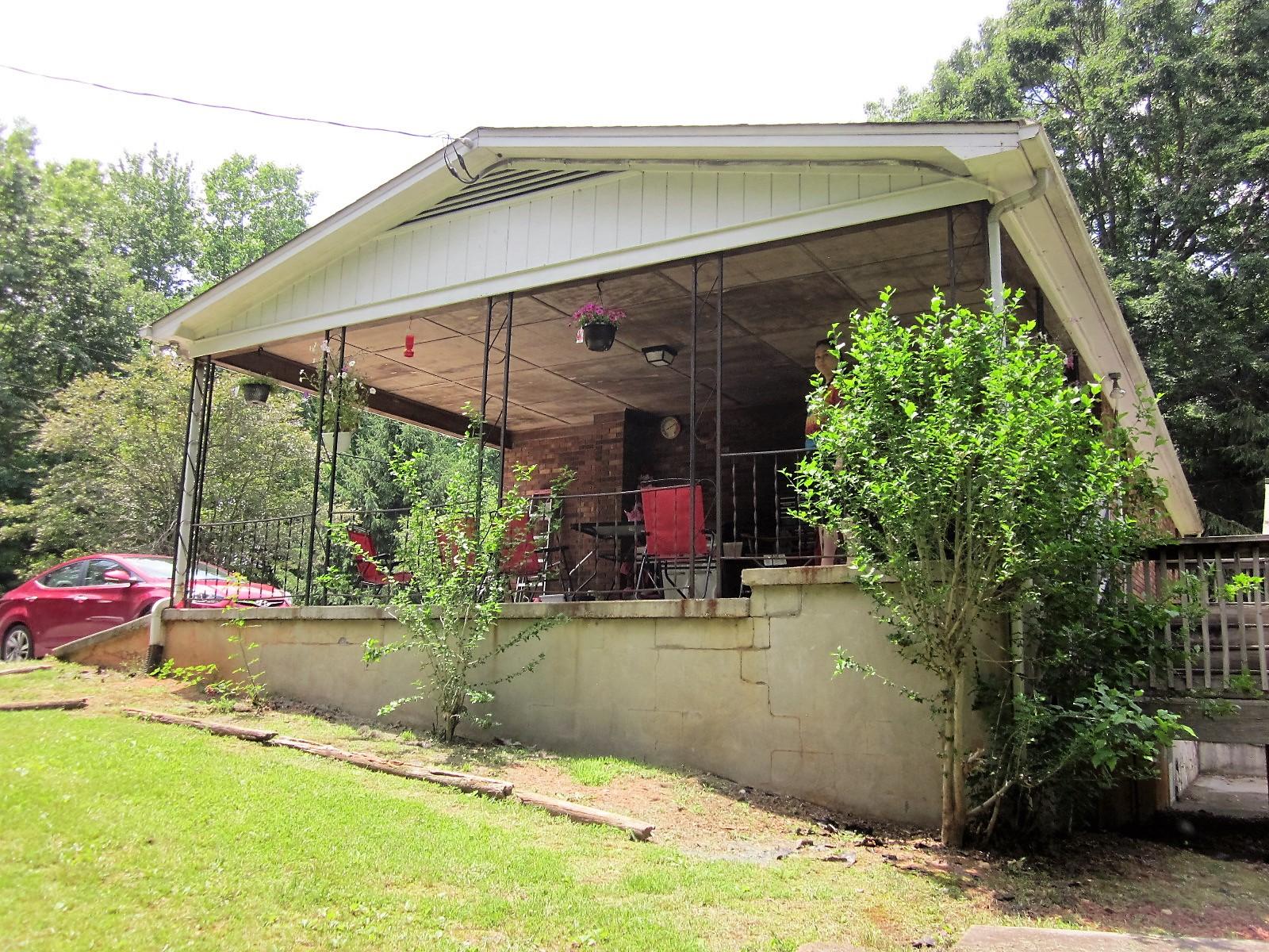 4285 Old Forge Road Rocky Mount, VA 24151 - Photo 5 of 40 Carport