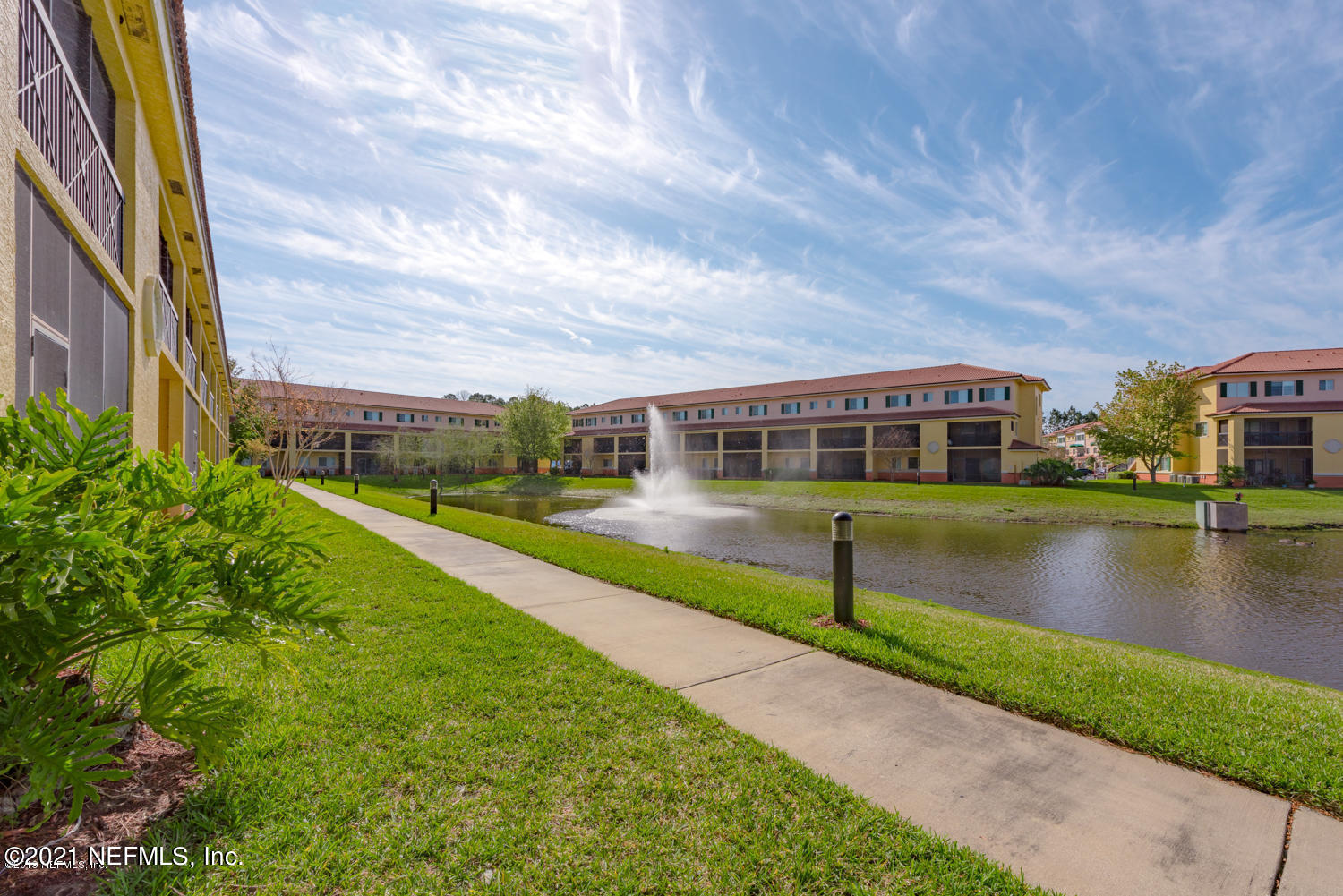 9745 Touchton Road, Unit 1705 Jacksonville, FL 32246 - Photo 5 of 27 20190318021359720580000000-o