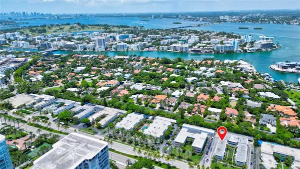 $1,995 | 10178 Collins Avenue, Unit 107, Bal Harbour, FL 33154