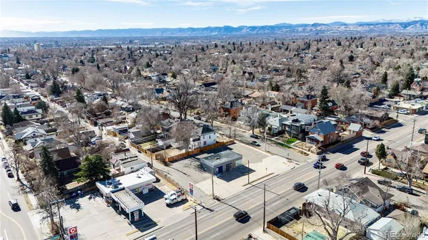 an aerial view of multiple house