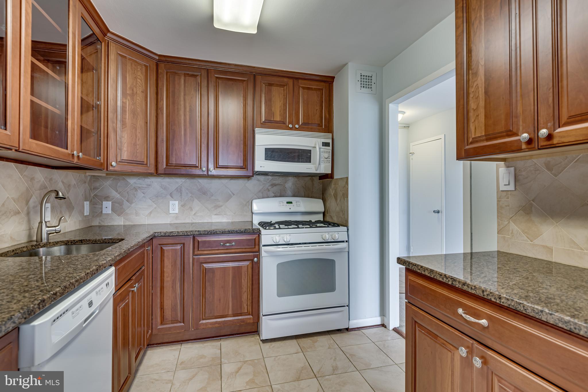 1111 University Boulevard West, Unit 1216A Silver Spring, MD 20902 - Photo 16 of 36