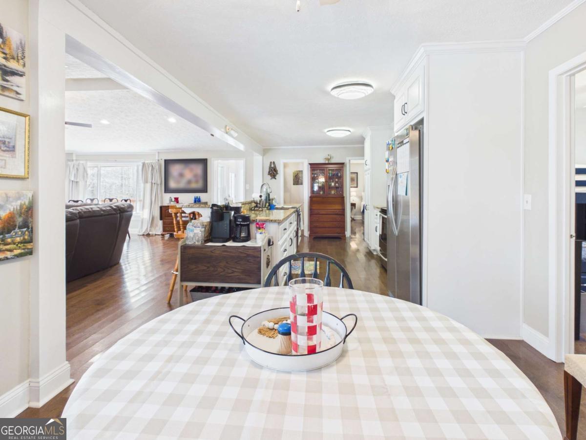 228 Hickory Point Buckhead, GA 30625 - Photo 19 of 34