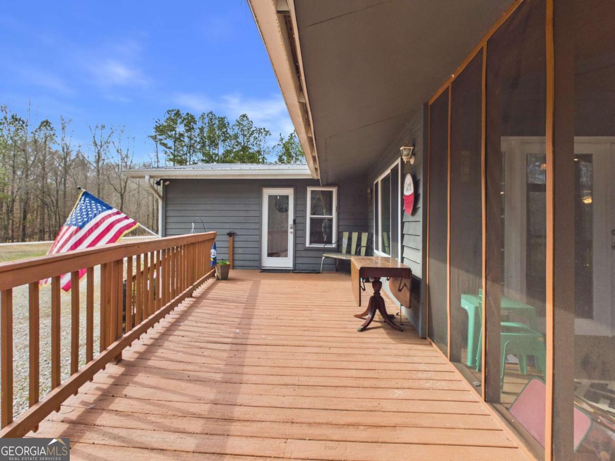 228 Hickory Point Buckhead, GA 30625 - Photo 30 of 34