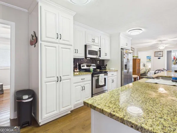 $625,000 | 228 Hickory Point, Buckhead, GA 30625