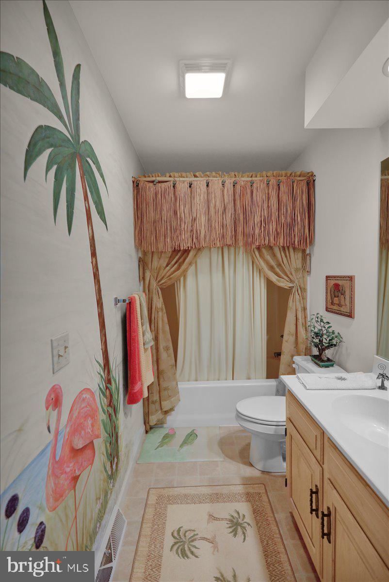 130 Gantz Meadows Mount Joy, PA 17552 - Photo 29 of 35 Seller is an artist/ beach decor handpainted