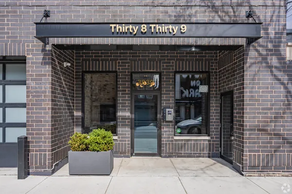 $6,400 | 3839 North Clark Street, Unit 304, Chicago, IL 60613