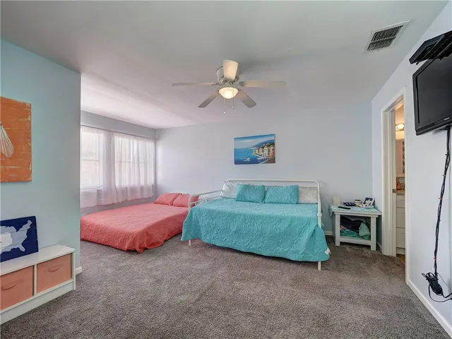 $199,000 | 209 Forest Hills, Unit 125, Rockport, TX 78382