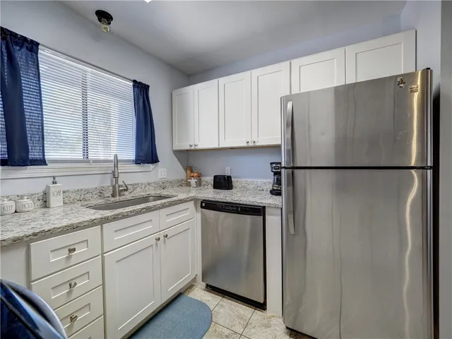 $199,000 | 209 Forest Hills, Unit 125, Rockport, TX 78382