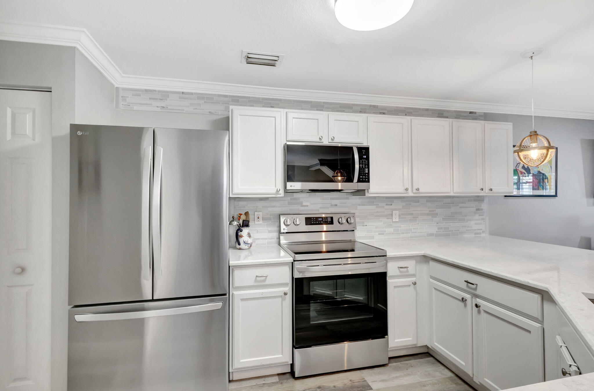 153 Timberwalk Trail Jupiter, FL 33458 - Photo 11 of 52 Kitchen