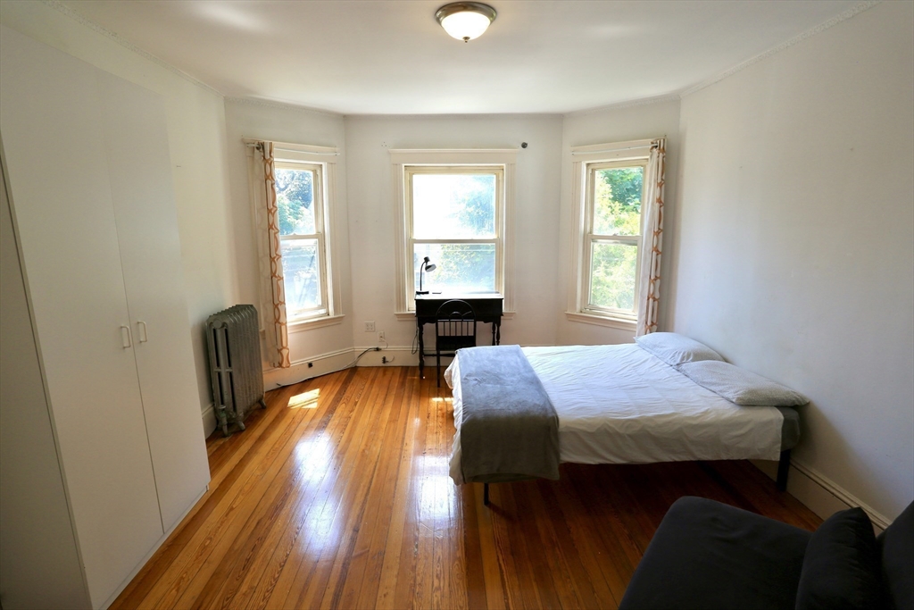 124 Forest Street Medford, MA 02155 - Photo 19 of 29