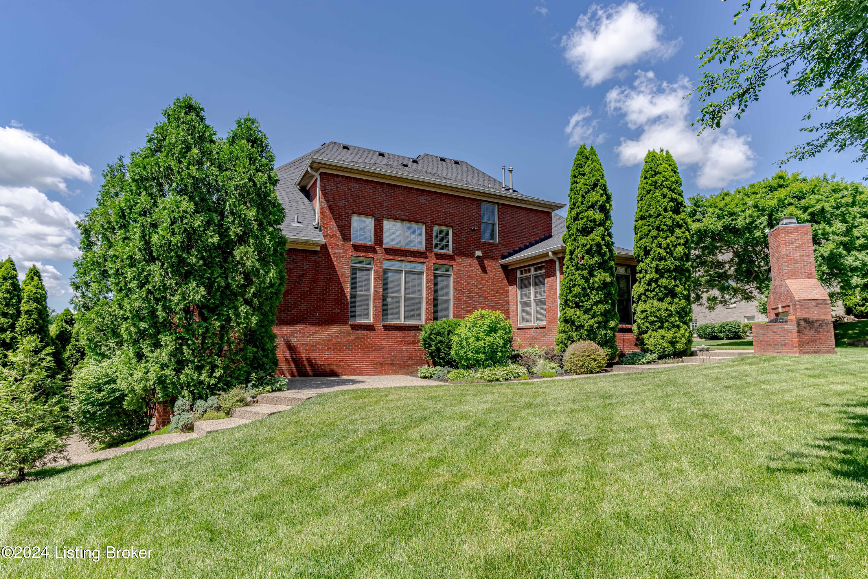 13005 Ridgemoor Drive Prospect, KY 40059 - Photo 2 of 108 DSC02539
