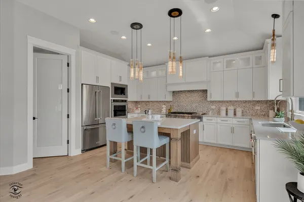 $669,900 | 8855 Milwaukee Breakwater Drive, Frankfort, IL 60423