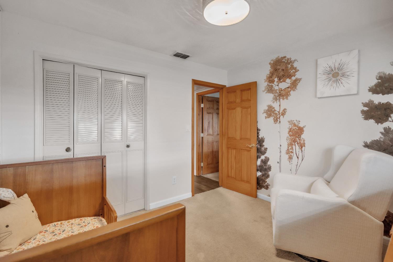 5220 Lynnadeane Court Carmichael, CA 95608 - Photo 20 of 35