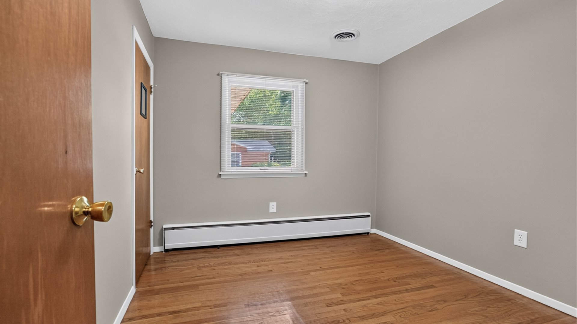 305 Centennial Avenue Normal, IL 61761 - Photo 18 of 49