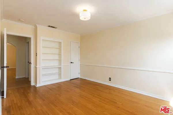 $6,500 | 1974 Preuss Road, Los Angeles, CA 90034