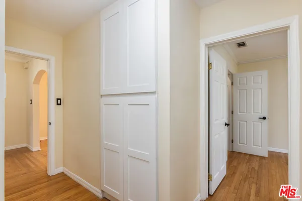 $6,500 | 1974 Preuss Road, Los Angeles, CA 90034