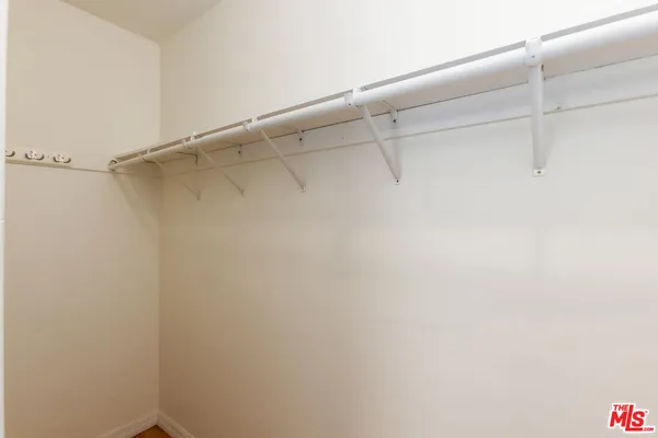 $6,500 | 1974 Preuss Road, Los Angeles, CA 90034