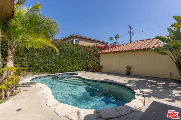 $6,500 | 1974 Preuss Road, Los Angeles, CA 90034