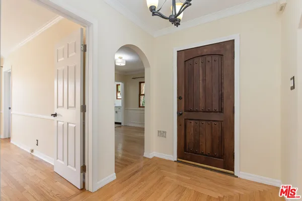 $6,500 | 1974 Preuss Road, Los Angeles, CA 90034