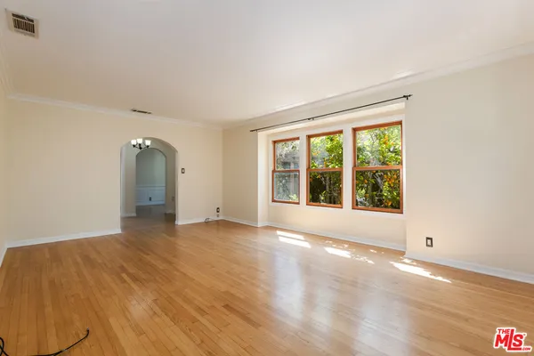 $6,500 | 1974 Preuss Road, Los Angeles, CA 90034