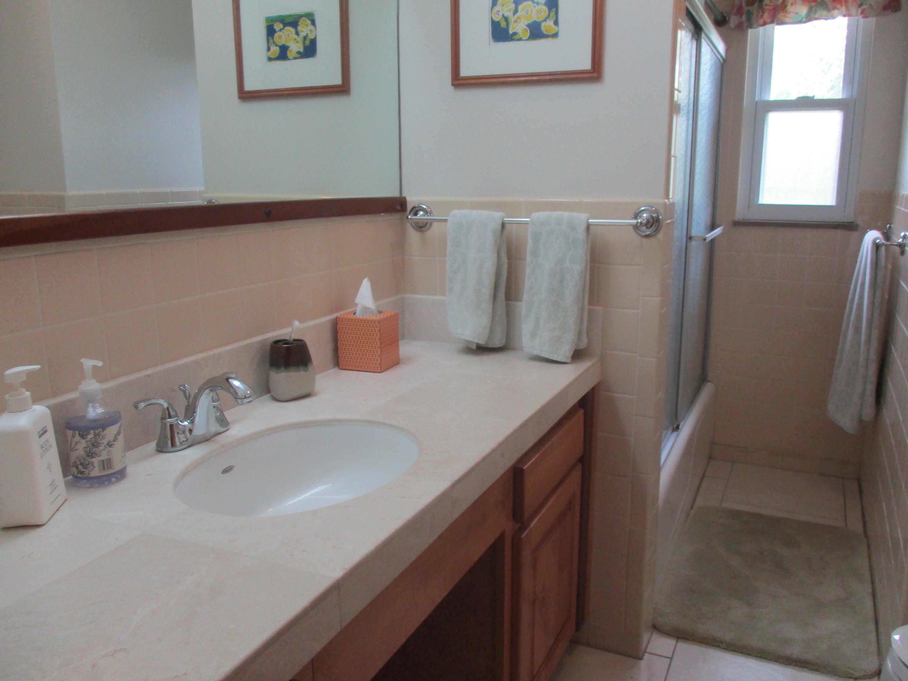 108 Locust Lane Oak Ridge, TN 37830 - Photo 22 of 40 IMG_1396