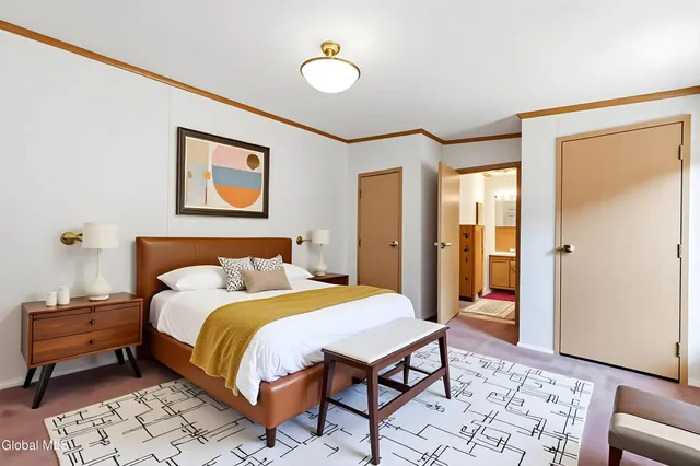 $250,000 | 4 Country Lane, Ticonderoga, NY 12883