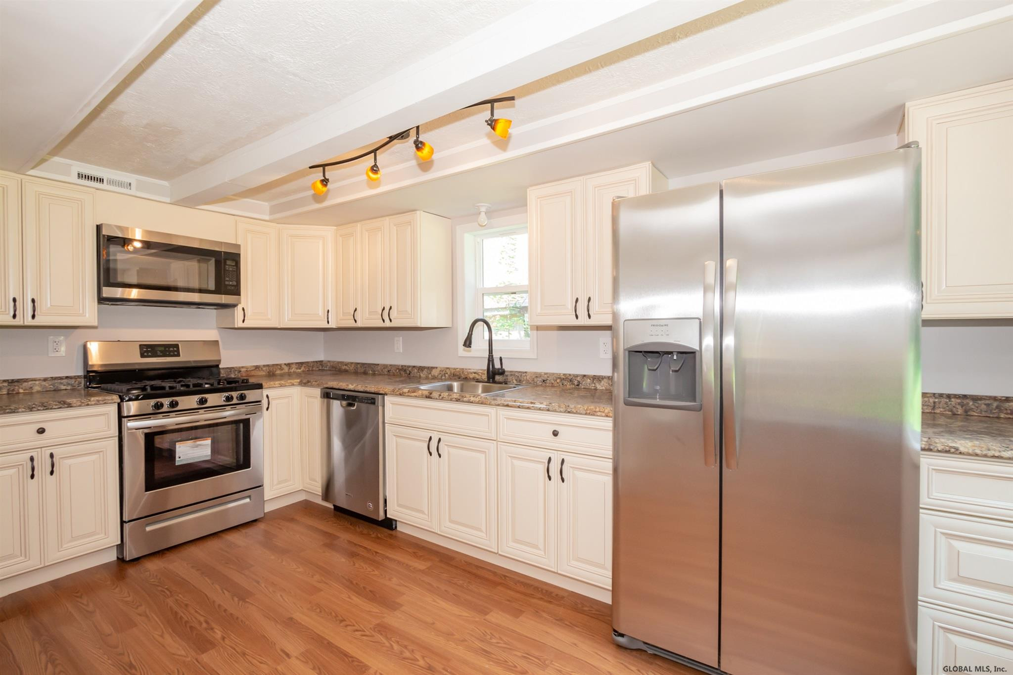 1329 Ridge Road Broadalbin, NY 12025 - Photo 9 of 36 Photo 9