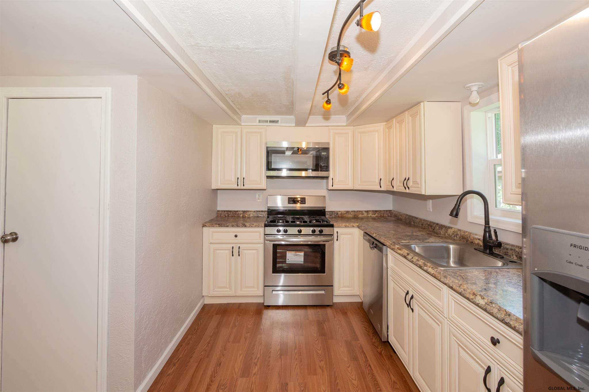 1329 Ridge Road Broadalbin, NY 12025 - Photo 10 of 36 Photo 10