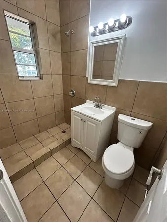 $1,490 | 1007 Pennsylvania Avenue, Unit 14, Miami Beach, FL 33139